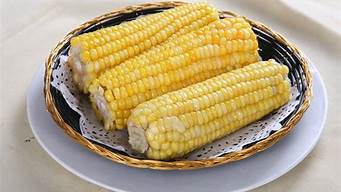 彩色玉米的功效和营养价值(甜玉米和糯玉米的区别 你喜欢哪种玉米呢?)
